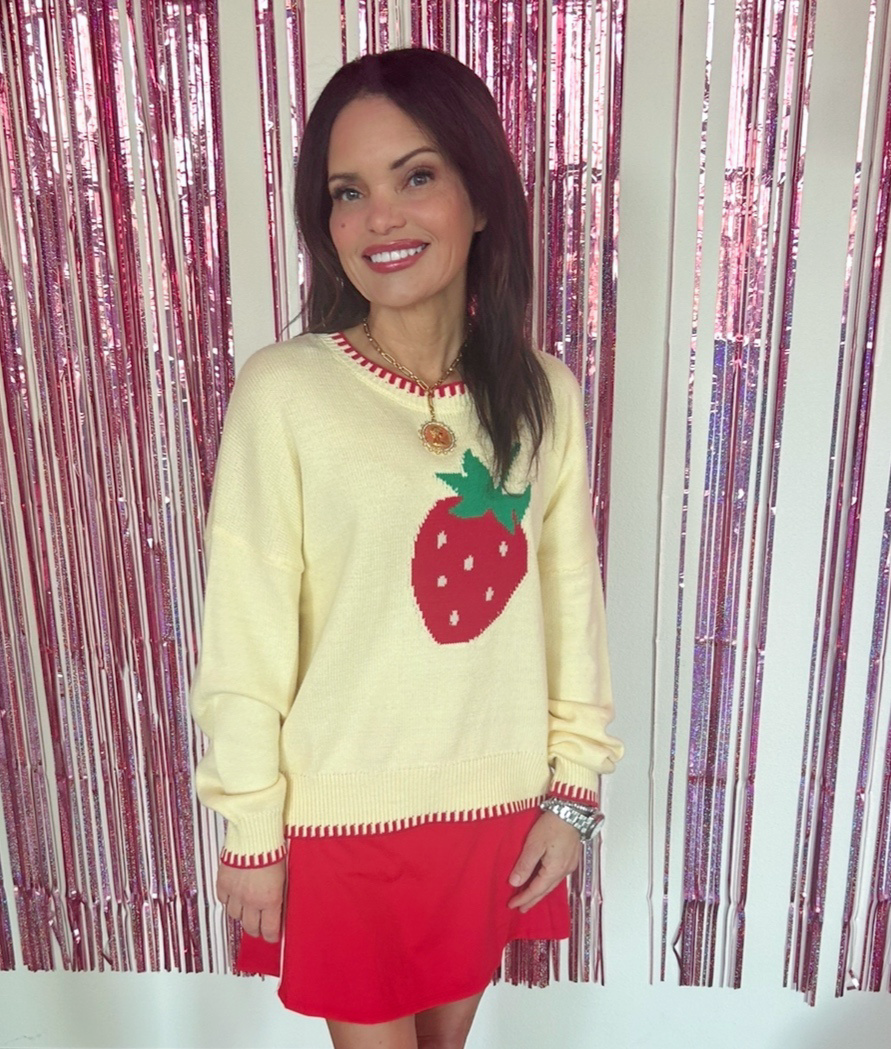 Strawberry Pullover