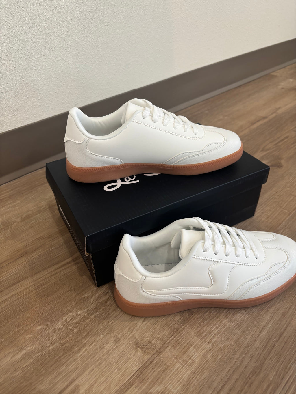 Forever Sneaker White