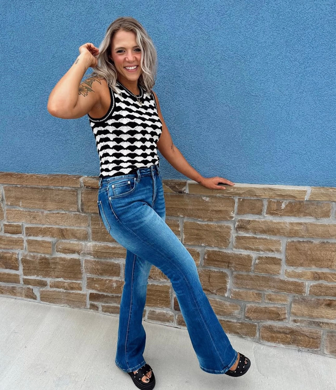 Dark Mid Rise Curvy Flare