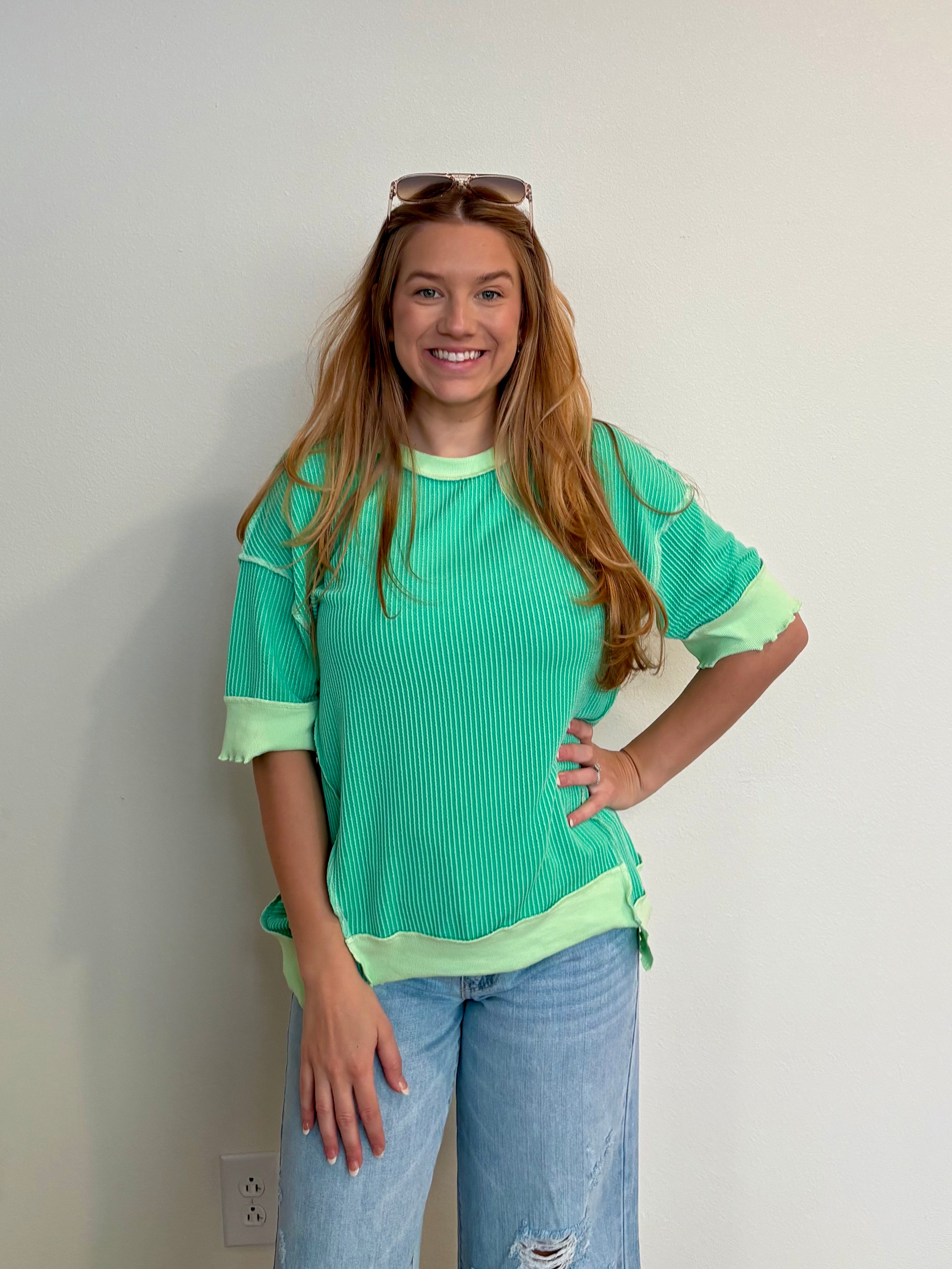 Green distressed knit top!!